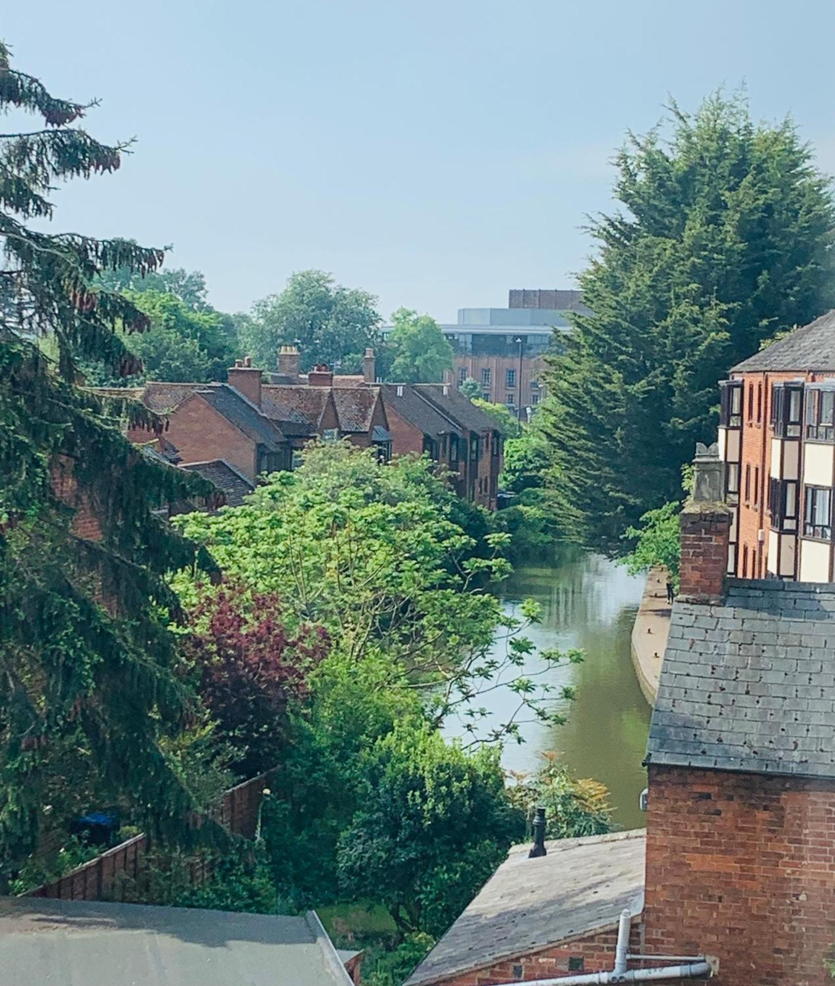 Stratford Upon Avon: 2 Bed Town Centre Apartment, Parking For One Car Extérieur photo